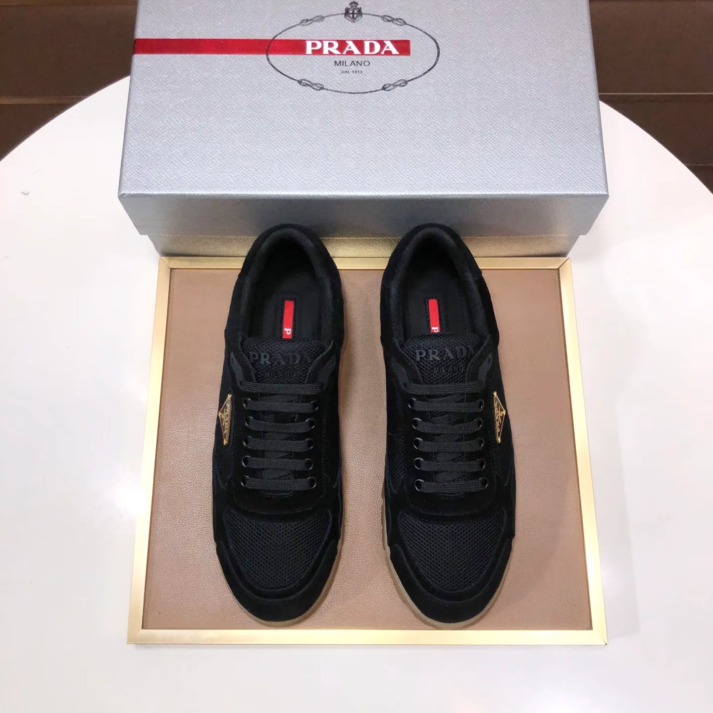 Men's shoes 💰540💰[PRADA] Top original, new season, high-quality original cow products, top imported calfskin with original imported glue, imported cowhide inside with original cowhide feet, original outsole! Quality guaranteed! Code 38-45 (45 customized)